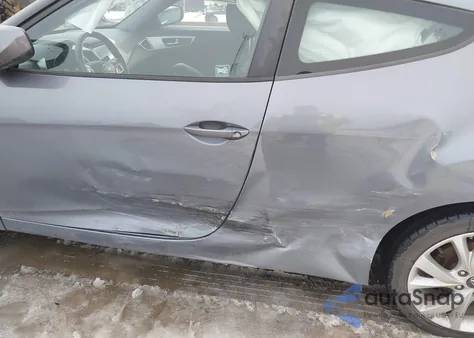 2017 Hyundai Veloster z USA, uszkodzony, nr VIN KMHTC6AD4HU307552